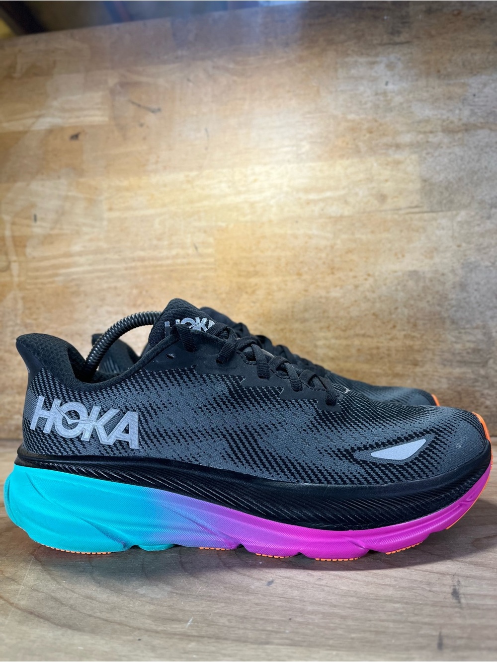 Hoka One One Clifton 9 GTX Womens Size 10.5 Running Shoes Sneakers Black Gray